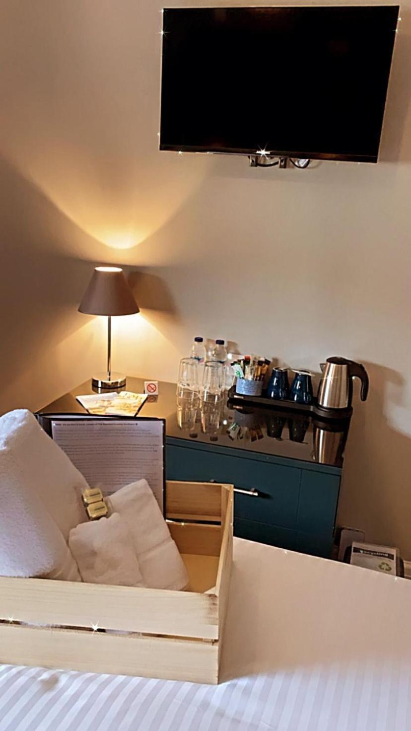 Stamford Guest House, 3 Min Walk To Southport Lord St, With Parking & Perfect Getaway Ngoại thất bức ảnh