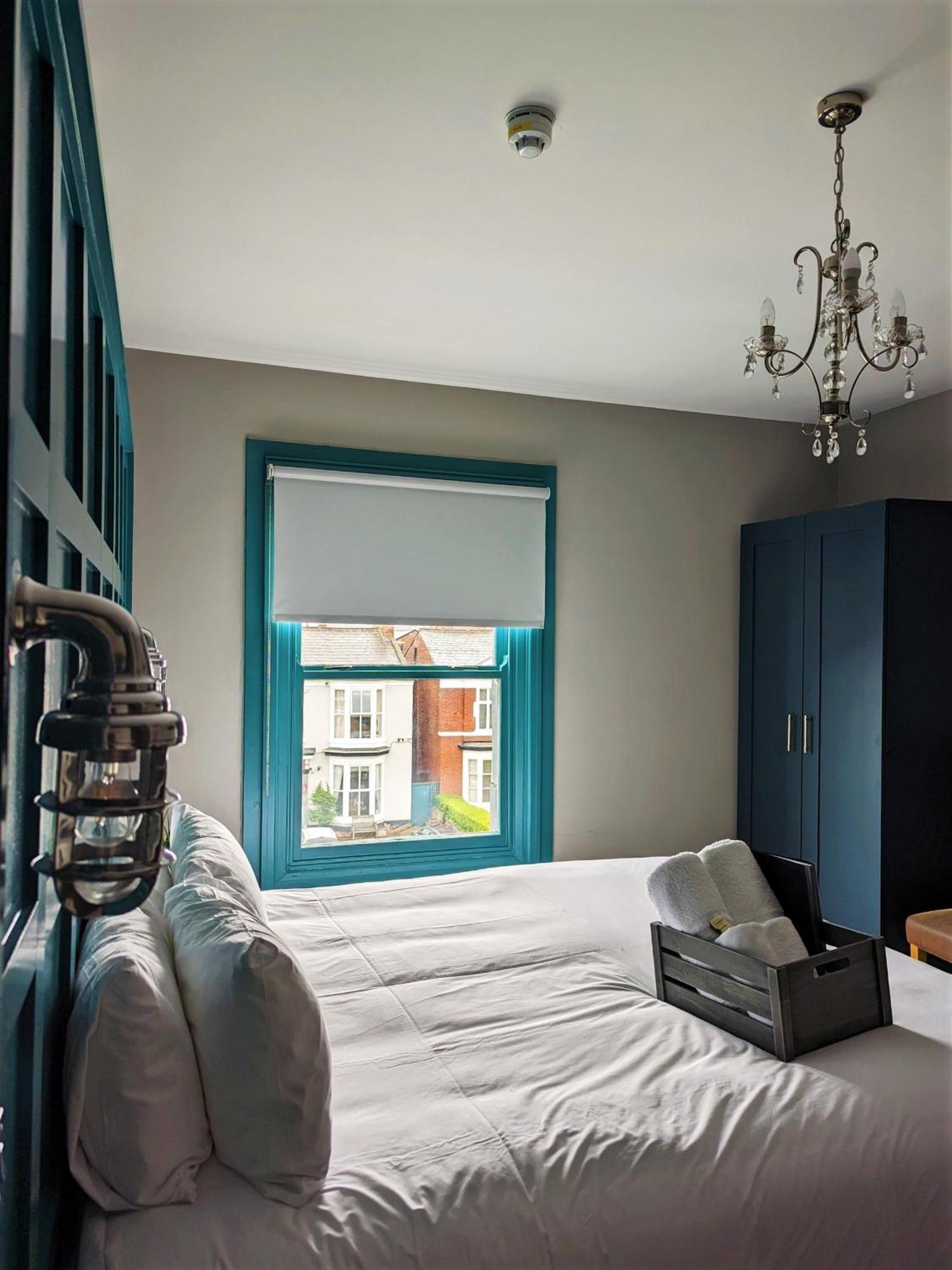 Stamford Guest House, 3 Min Walk To Southport Lord St, With Parking & Perfect Getaway Ngoại thất bức ảnh